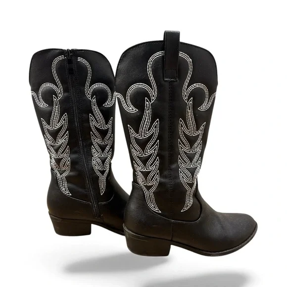 Fashion Nova Black and White Kids Cowboy Boots - Picture 1 of 9